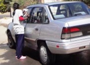 556163_4030968577672_2009181406_a