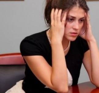 الزوجة المُحبِطة هي التي تكثر من اللوم وترديد عبارات التشاؤم أمام زوجها وأمام الناس!