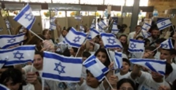 20140506941201399358480