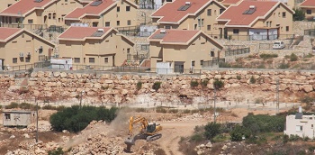 israeli-bulldozers-working-in-the-israeli-settlement-of-revava-near-the-west-bank-village-of-salfit