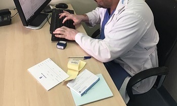 عيادة الألم