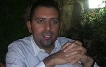 562925_10201575518503815_1704107887_n